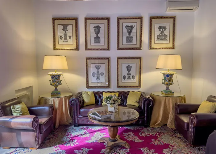 Via Giulia Charming With Balcony Apartment Rom