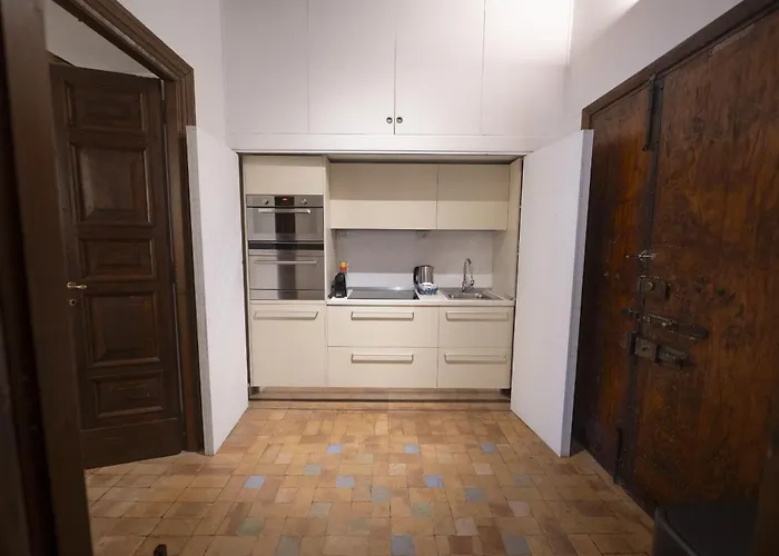 Apartment Via Giulia Charming With Balcony